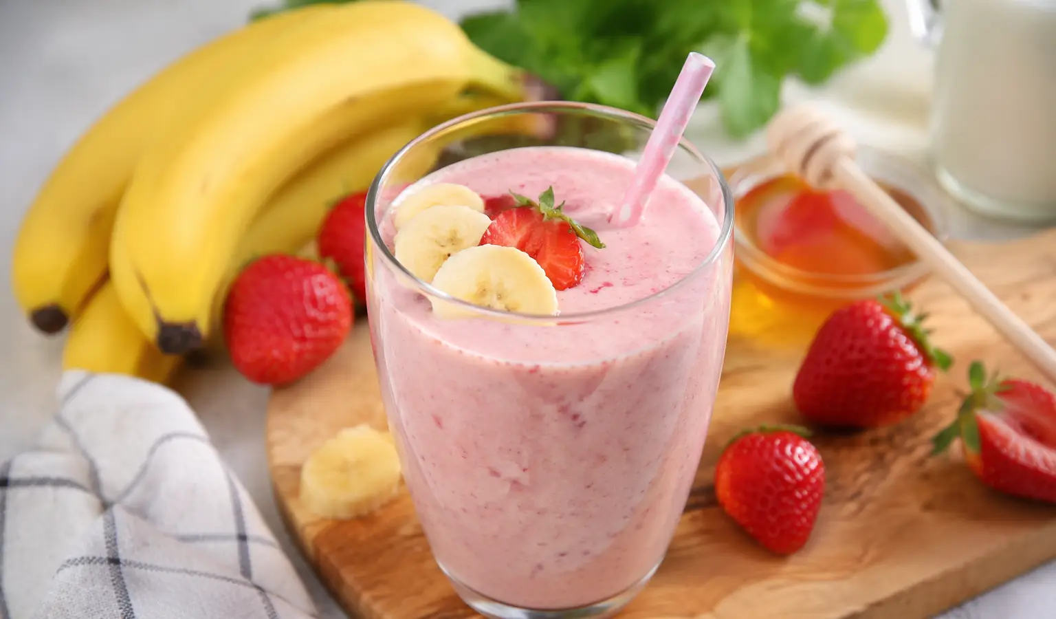 Koktajl bananowo-truskawkowy