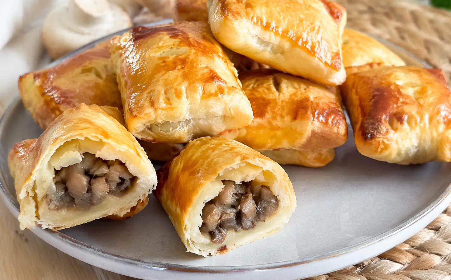 Mini paszteciki z pieczarkami