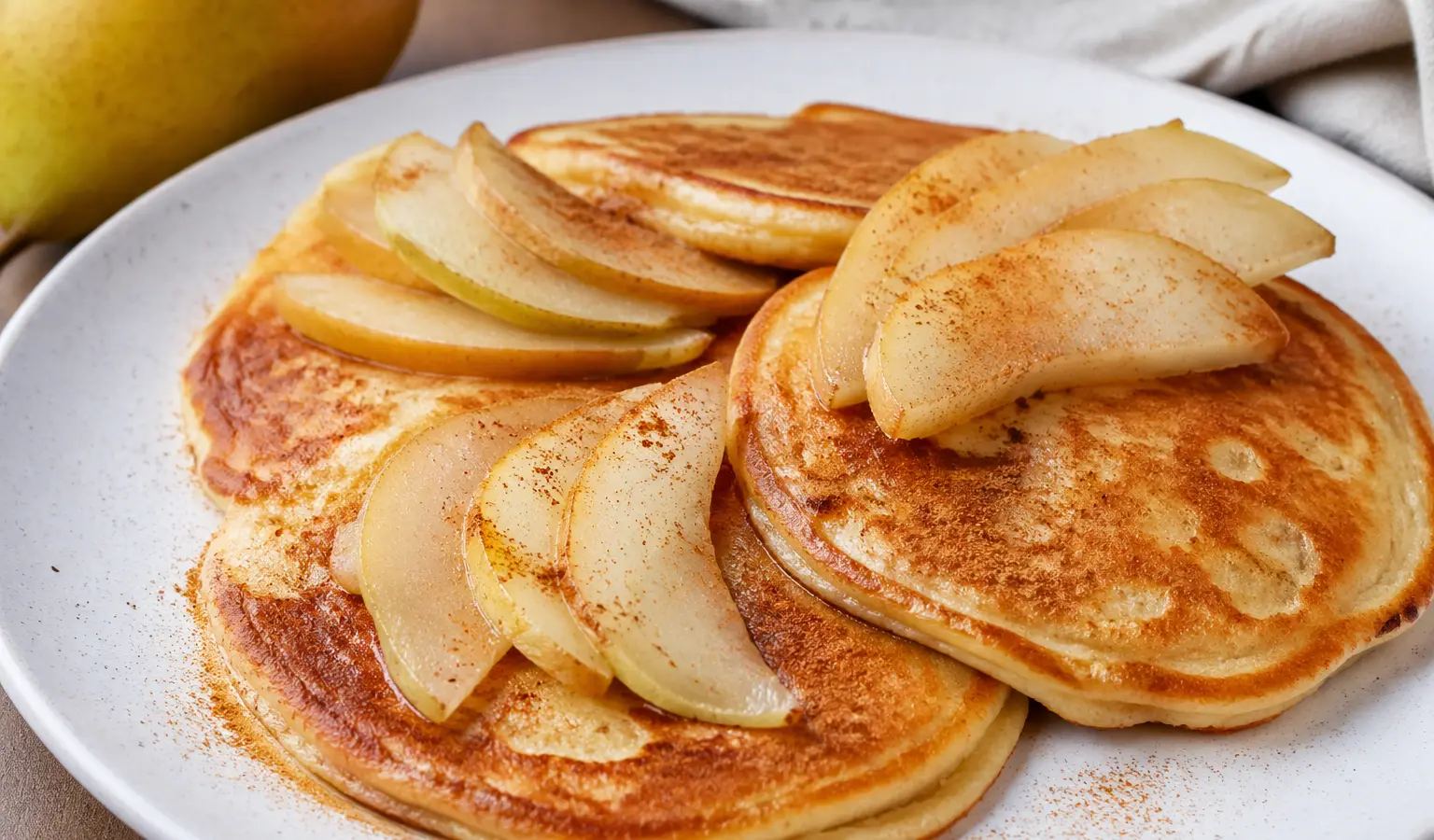 Placuszki z gruszką i cynamonem
